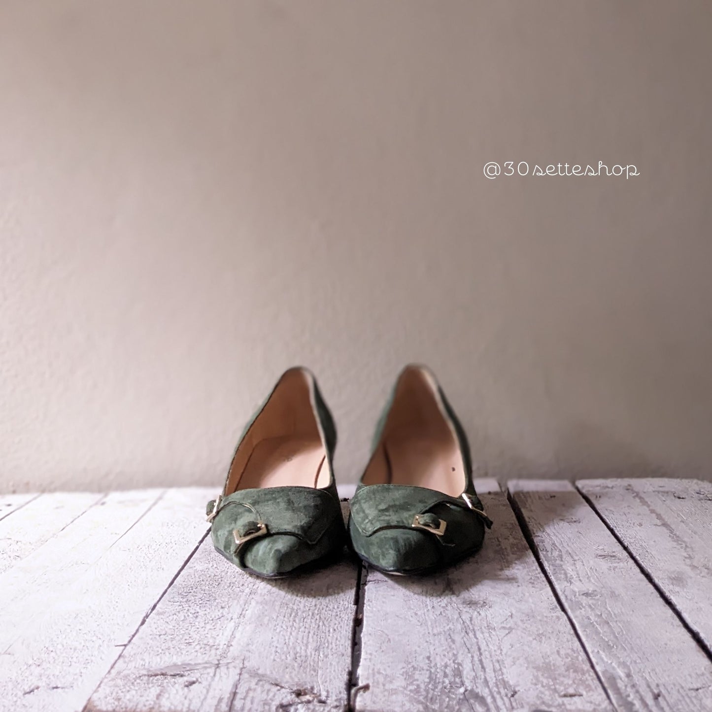 lisa-bosco-decollete-kitten-heels-con-cinturini-tacco-3cm-artigianale