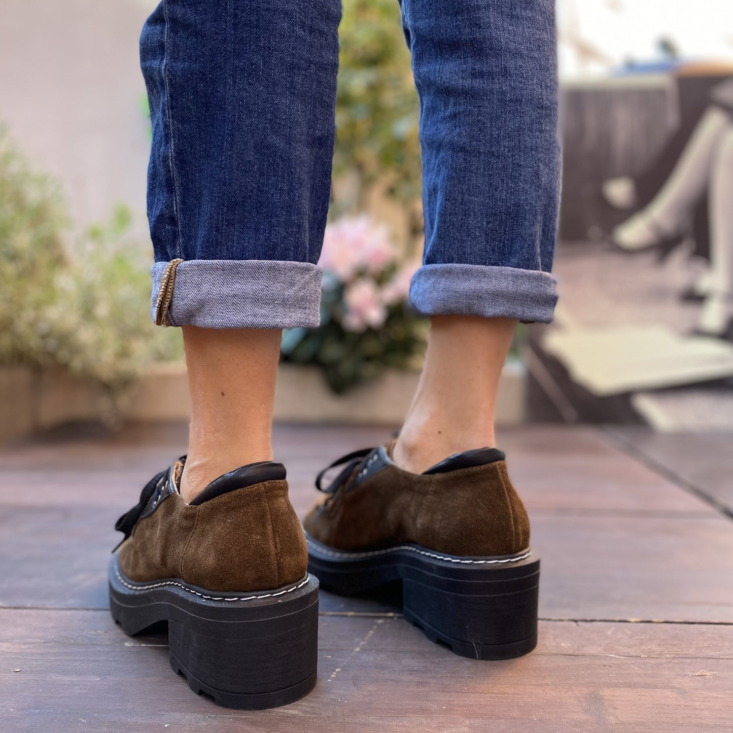 SERAFINO Polacchino stringato moc toe con tacco e suola chunky in suede marron