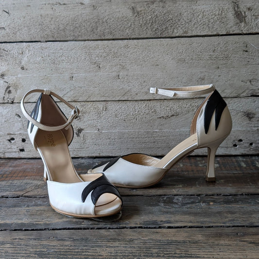 BELLA BW Décolleté ankle strap