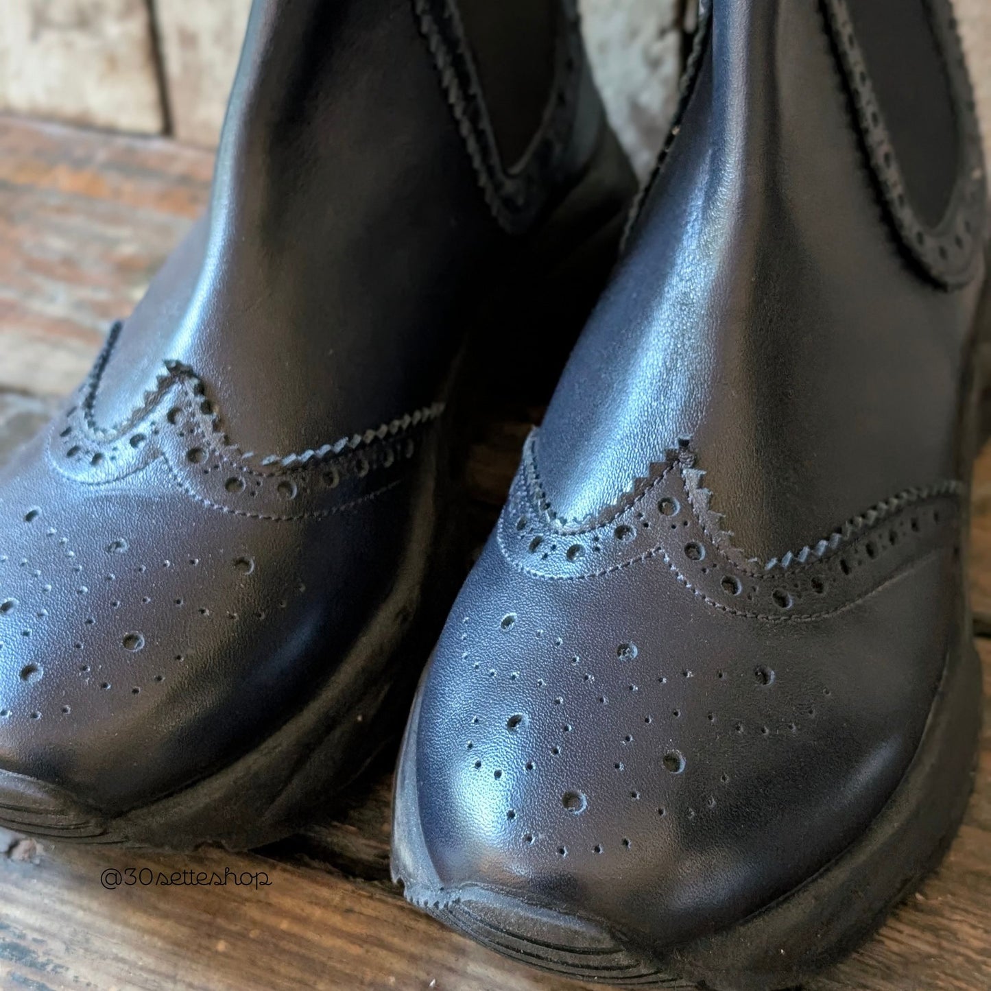 CELESTE Beatles brogue rivaletto slip on da donna con suola chunky in pelle blu notte