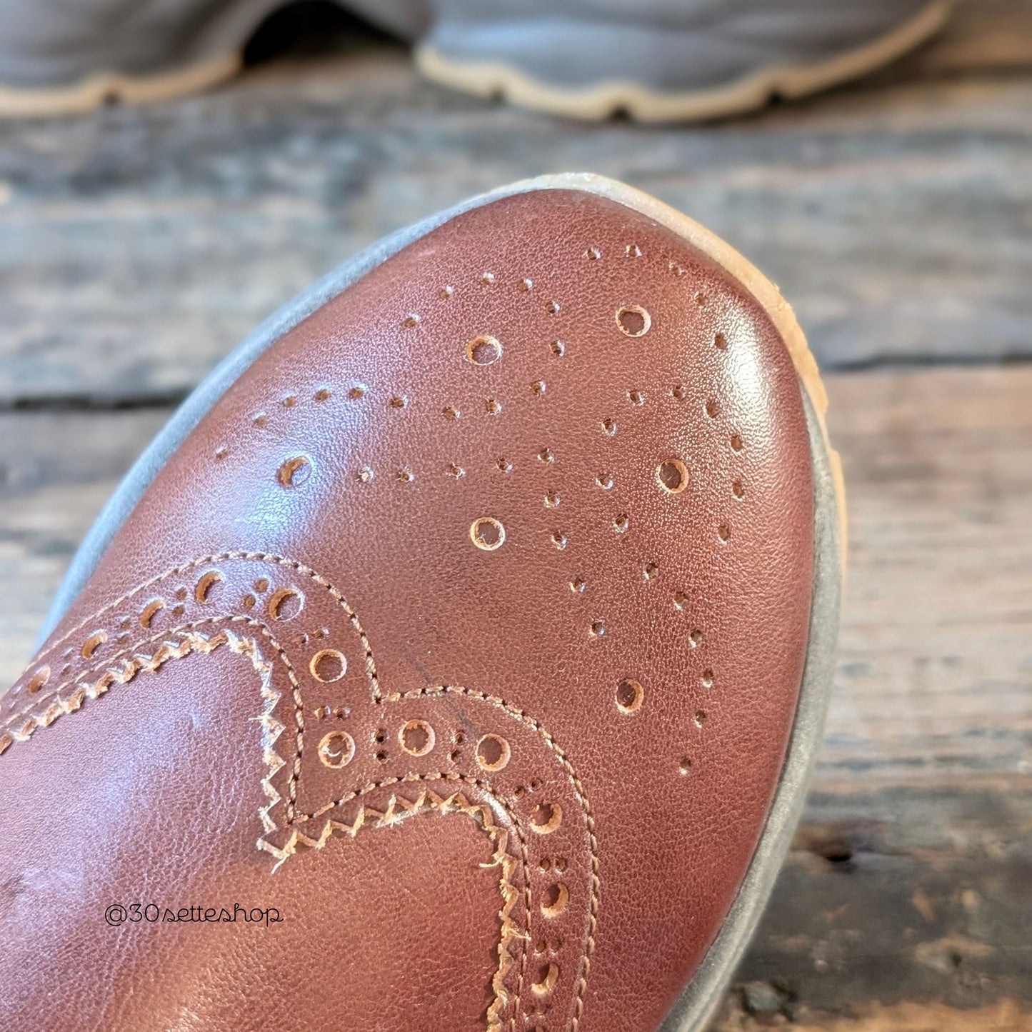 CELESTE Beatles brogue rivaletto slip on da donna con suola chunky in pelle tabacco