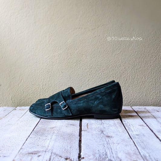 doris-mocassino-loafer-camoscio-verde-bosco-doppia-fibbia-artigianale
