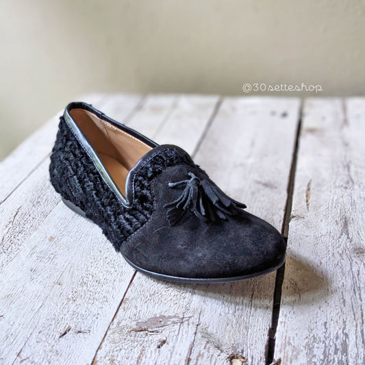 dorotea-mocassino-con-nappine-tassel-loafer-camoscio-nero-eco-astrakan-artigianale