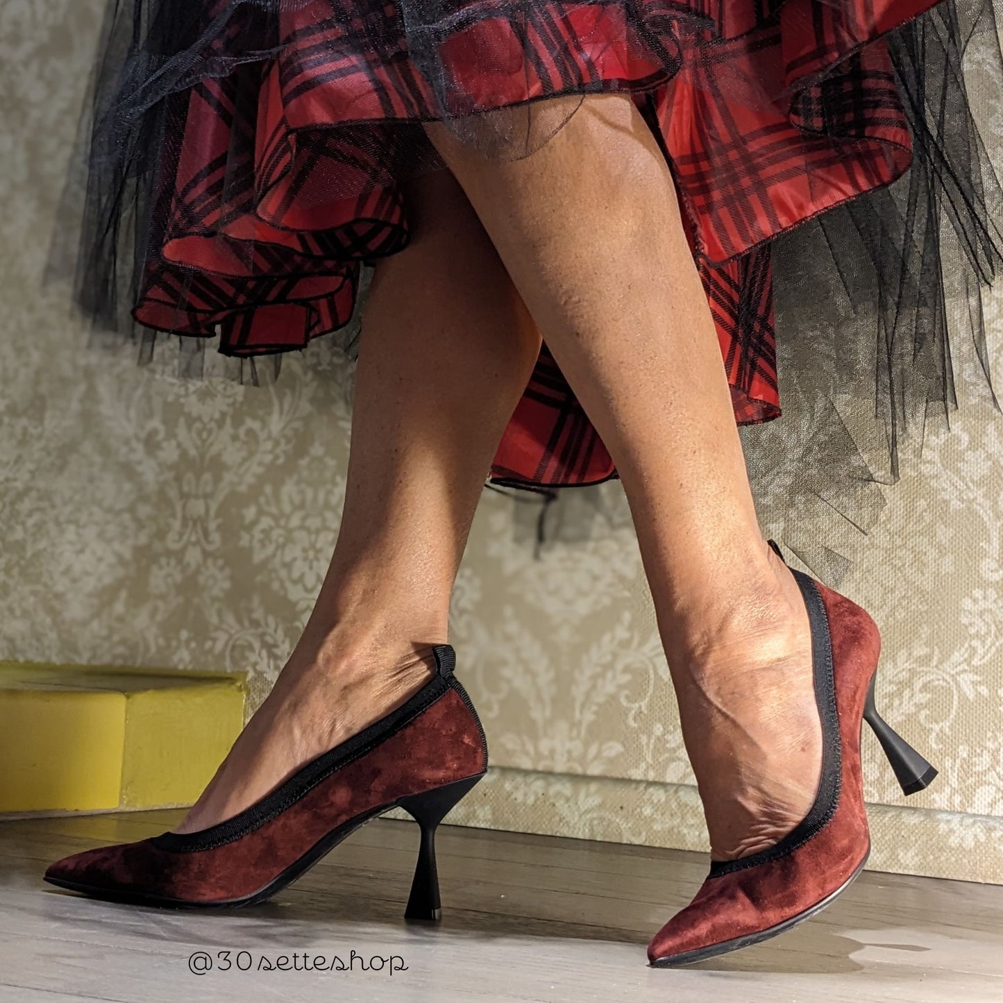 LORELLA Vinaccia Décolleté con elastico