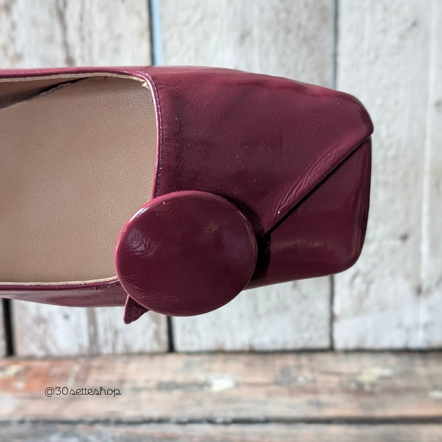 LEA Ballerina punta quadrata tacco di 1 cm con accessorio in naplak bordeaux