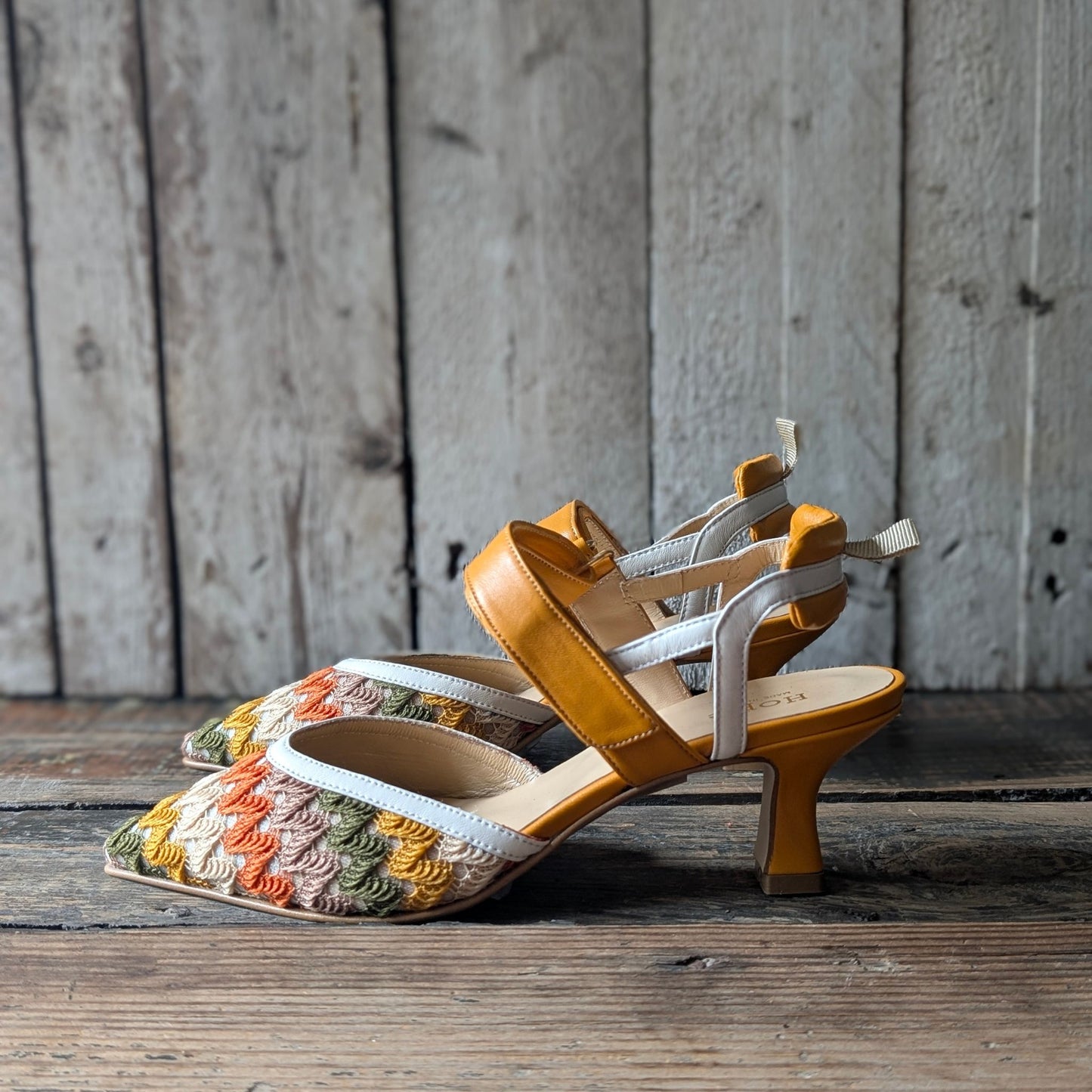SANDY Senape Slingback con velcro