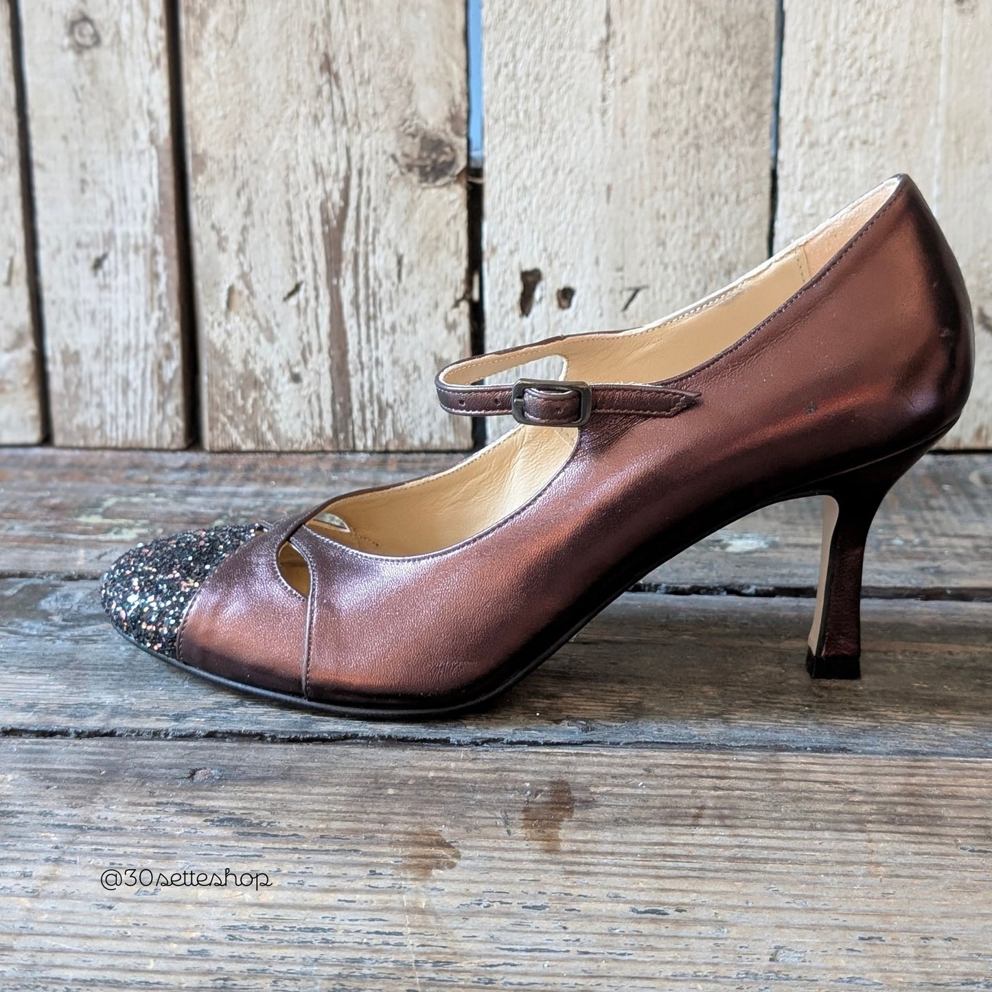 TERRY Décolleté Mary Jane con tacco sottile di 70 mm in laminato testa di moro e glitter moro