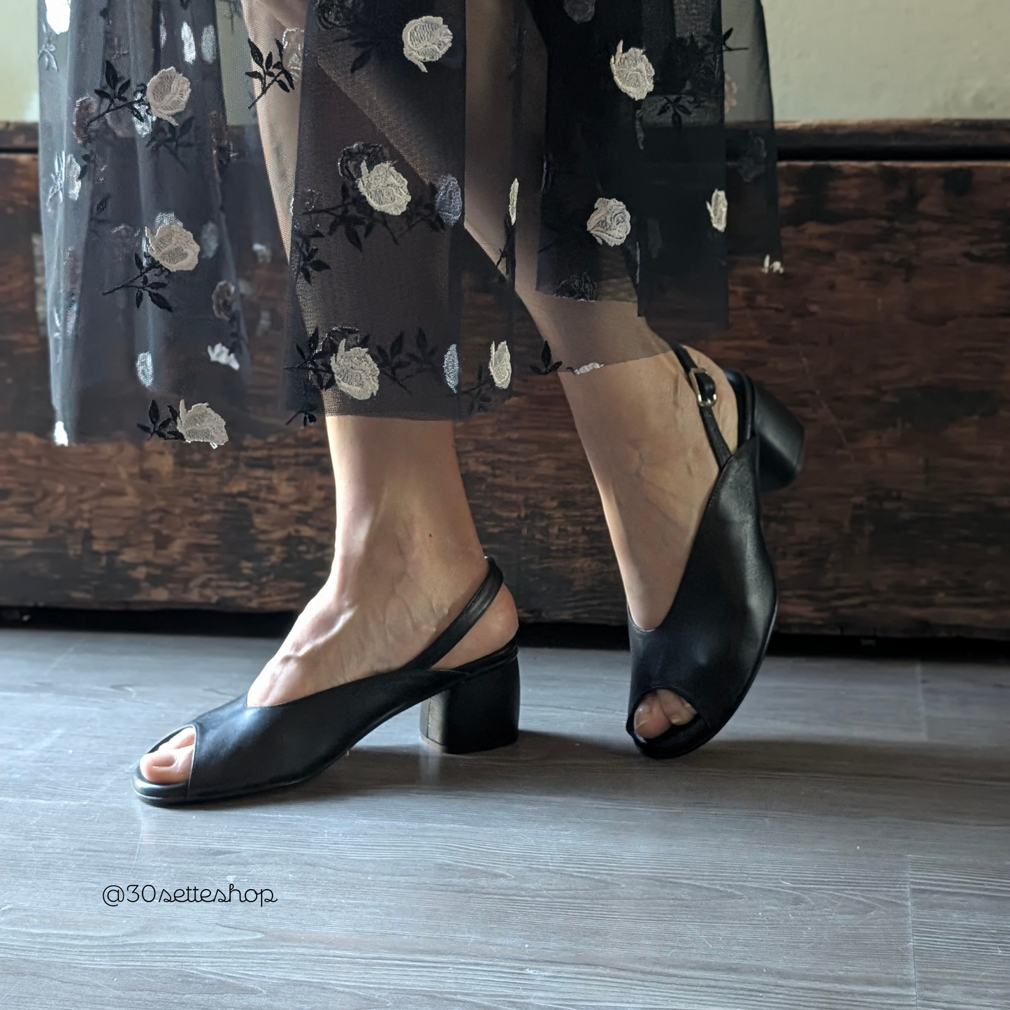 Tanny Décolleté slingback peep toe con tacco 50 in nappa nero
