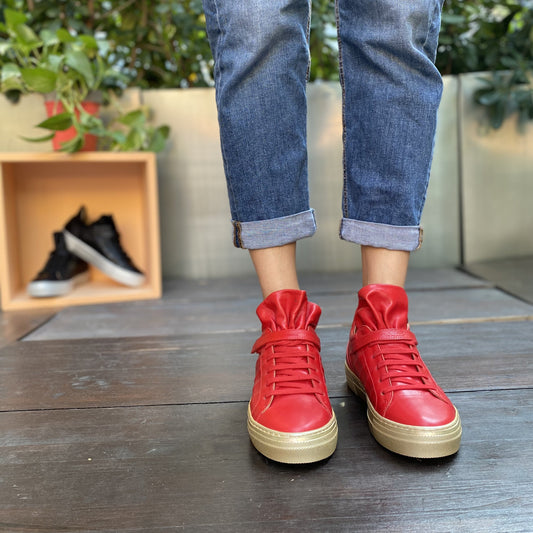 FUNNY Rosso Sneakers con rouches