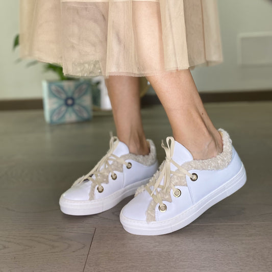 GLOW Bianca Sneakers