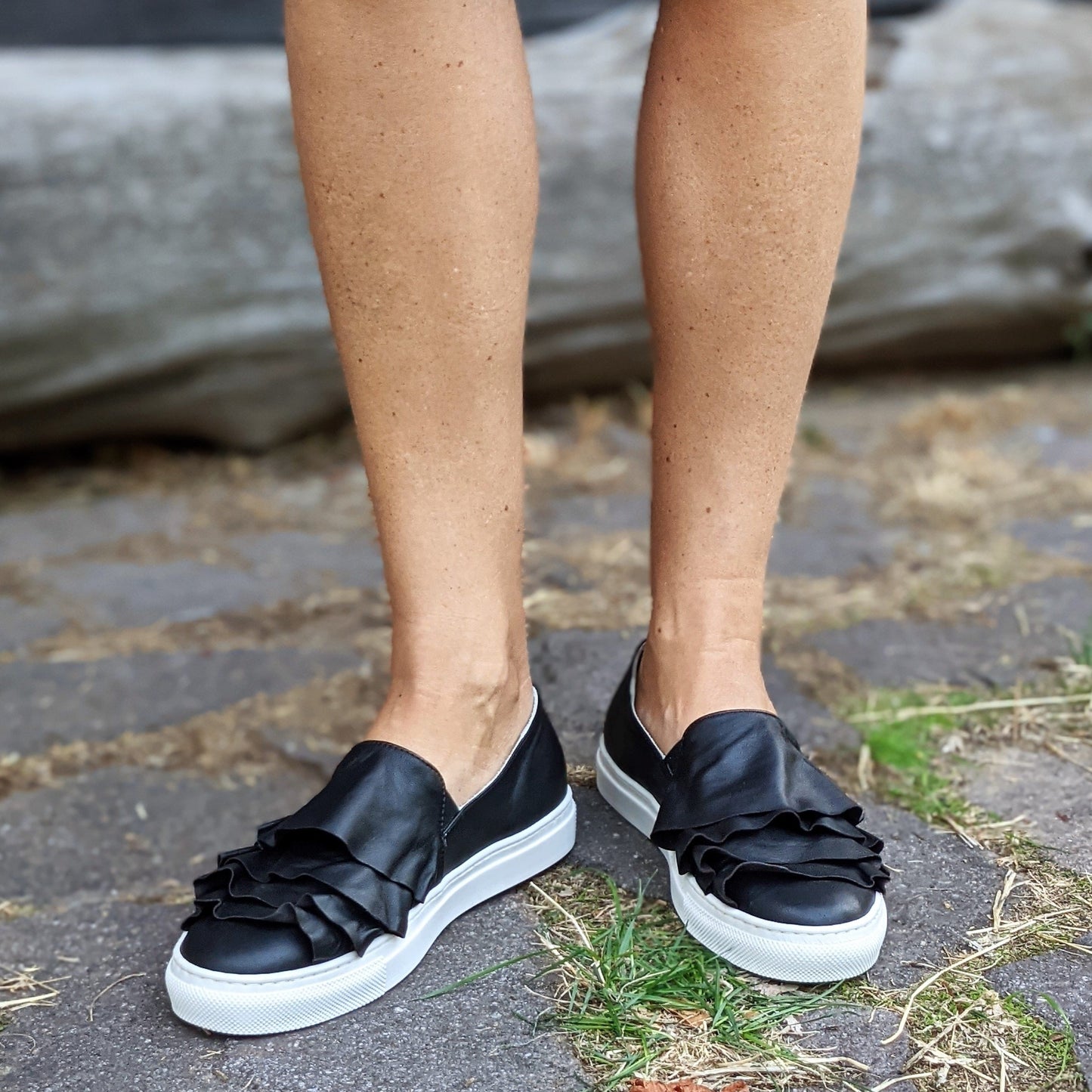KATE Nera Sneakers con rouches