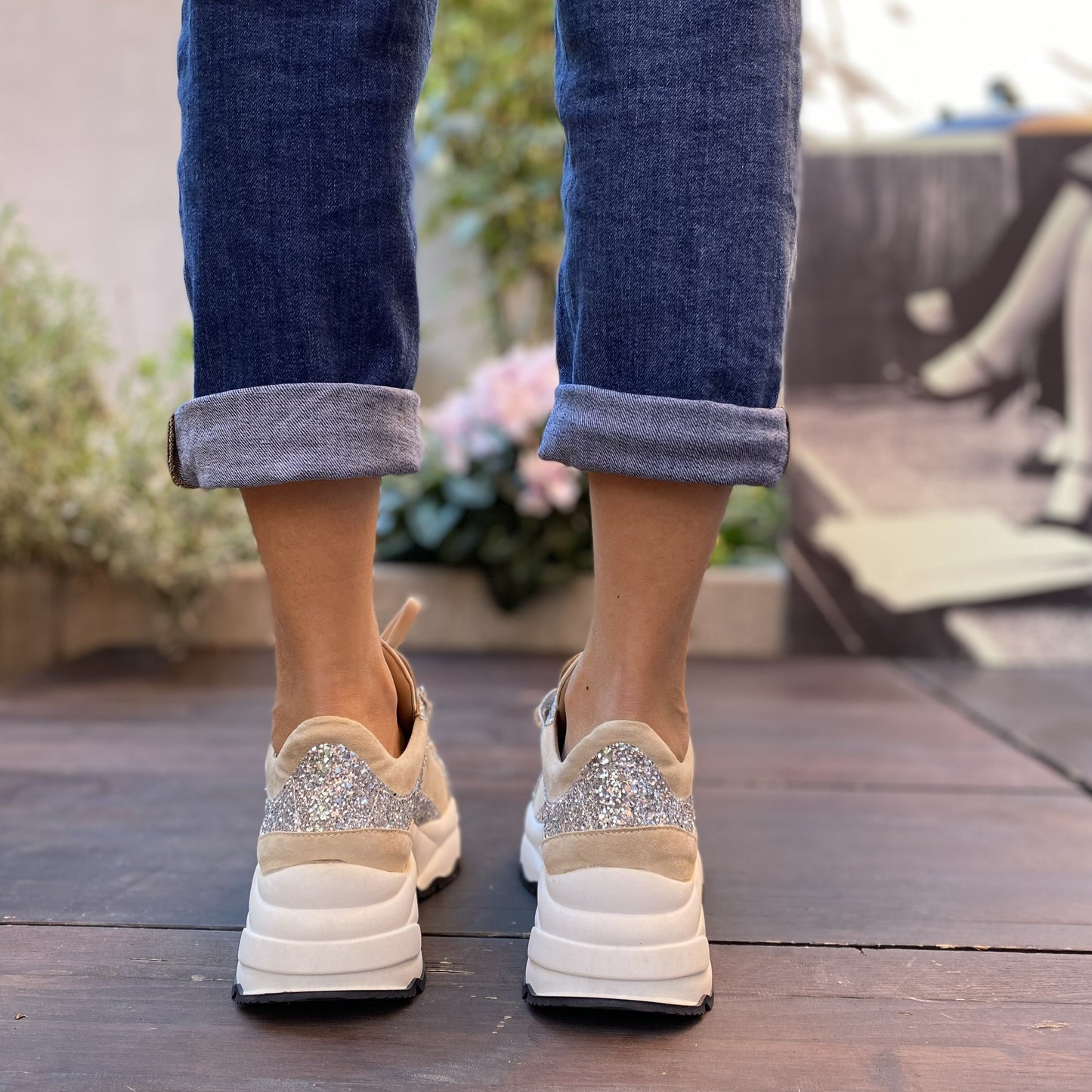 SPEEDY Chunky Sneakers con lacci in camoscio sabbia e glitter argento