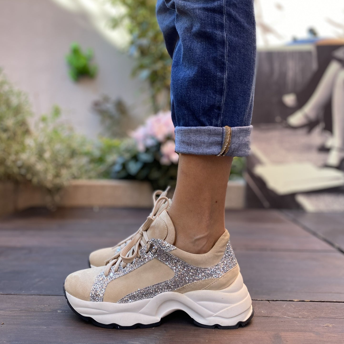 SPEEDY Chunky Sneakers con lacci in camoscio sabbia e glitter argento